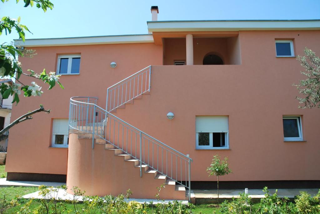 Apartments Luna Sukošan Habitación foto