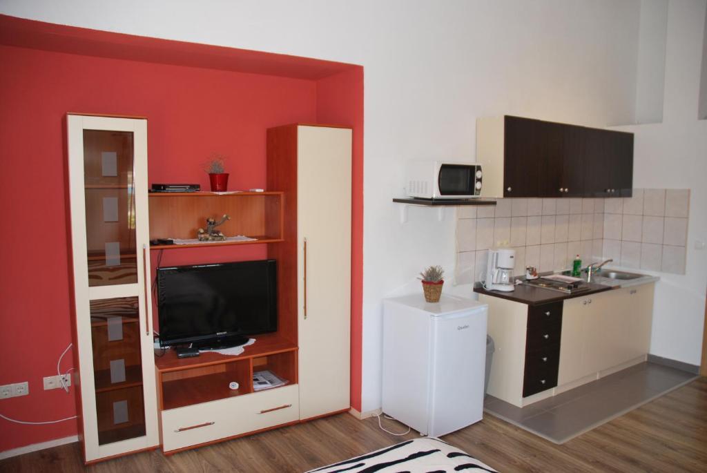 Apartments Luna Sukošan Habitación foto